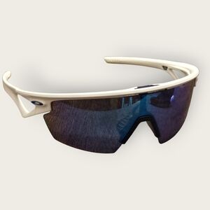 Oakley Sphaera 00 9403 - Sporty White Polarized Mirrored